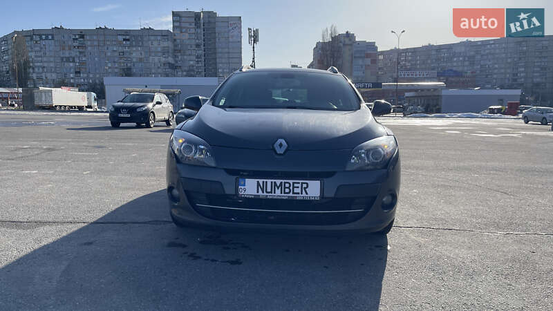 Renault Megane 2010 Renault Megane 2010