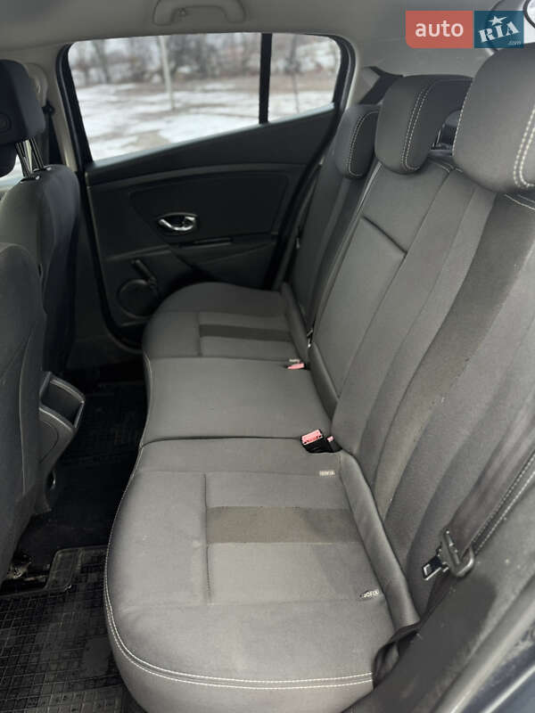 Хэтчбек Renault Megane 2015 в Николаеве