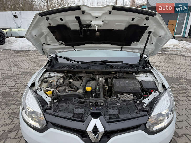 Хетчбек Renault Megane 2014 в Чернівцях