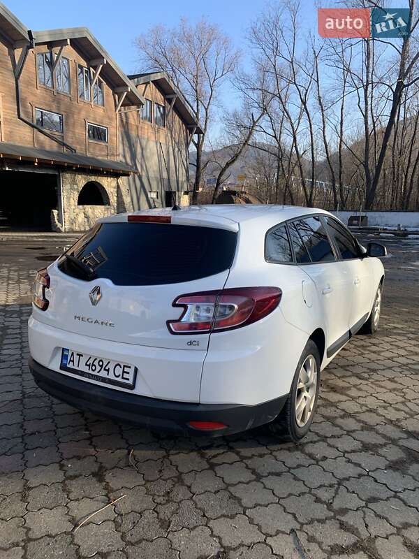 Универсал Renault Megane 2013 в Косове