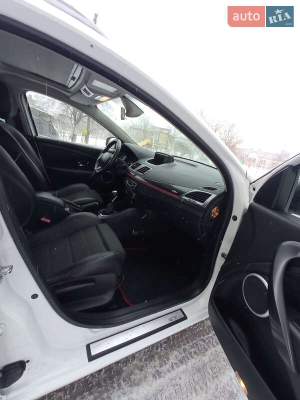 Универсал Renault Megane 2012 в Львове фото 16 Универсал Renault Megane 2012 в Львове