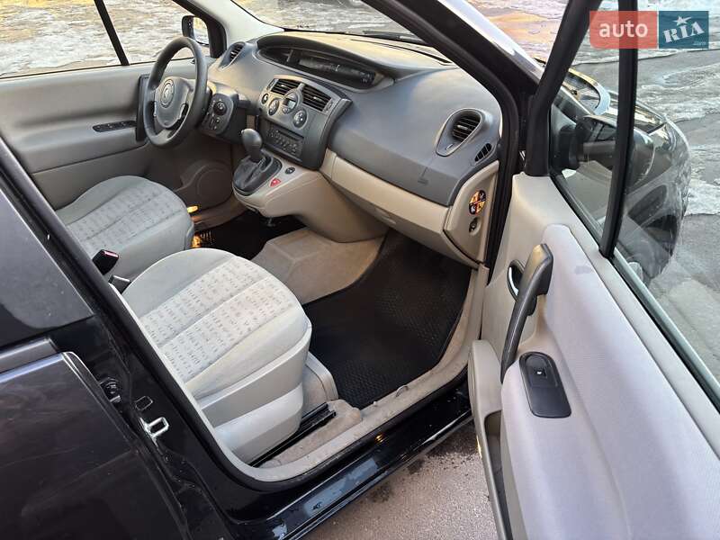 Хэтчбек Renault Megane 2006 в Киеве фото 19 Хэтчбек Renault Megane 2006 в Киеве
