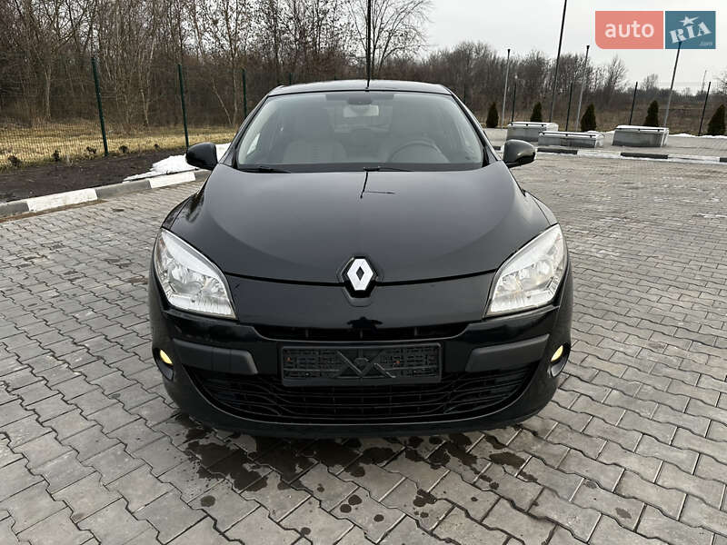 Универсал Renault Megane 2010 в Желтых Водах фото 11 Универсал Renault Megane 2010 в Желтых Водах