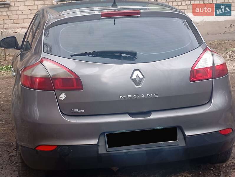 Хэтчбек Renault Megane 2010 в Кривом Роге