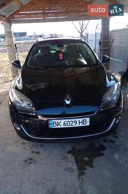 Универсал Renault Megane 2012 в Остроге