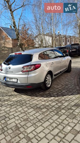 Универсал Renault Megane 2011 в Ивано-Франковске