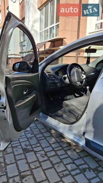 Универсал Renault Megane 2011 в Ивано-Франковске