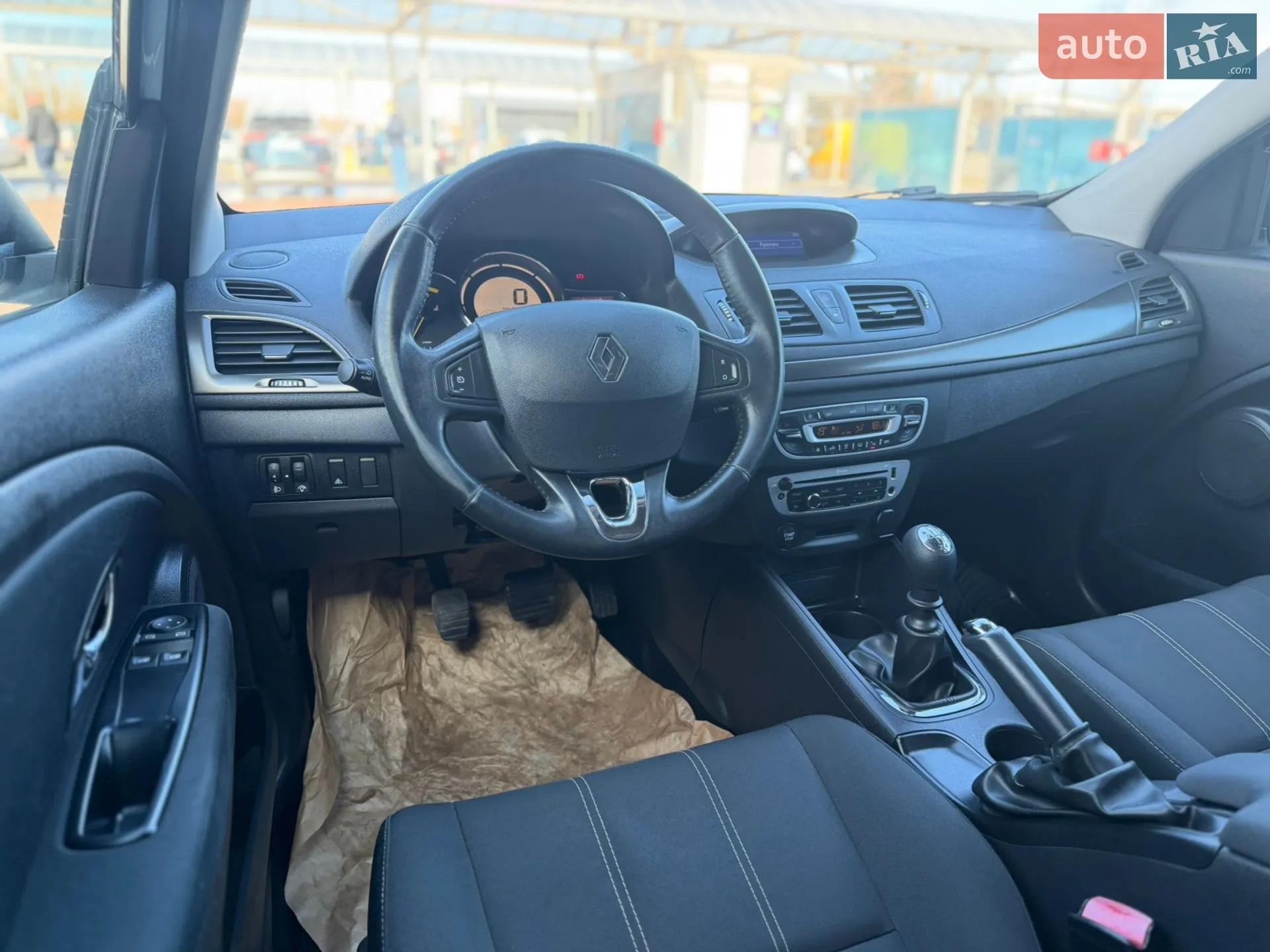 2014 Renault Megane - мініатюра 34