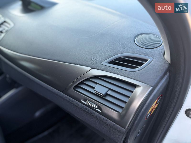 Универсал Renault Megane 2014 в Ровно