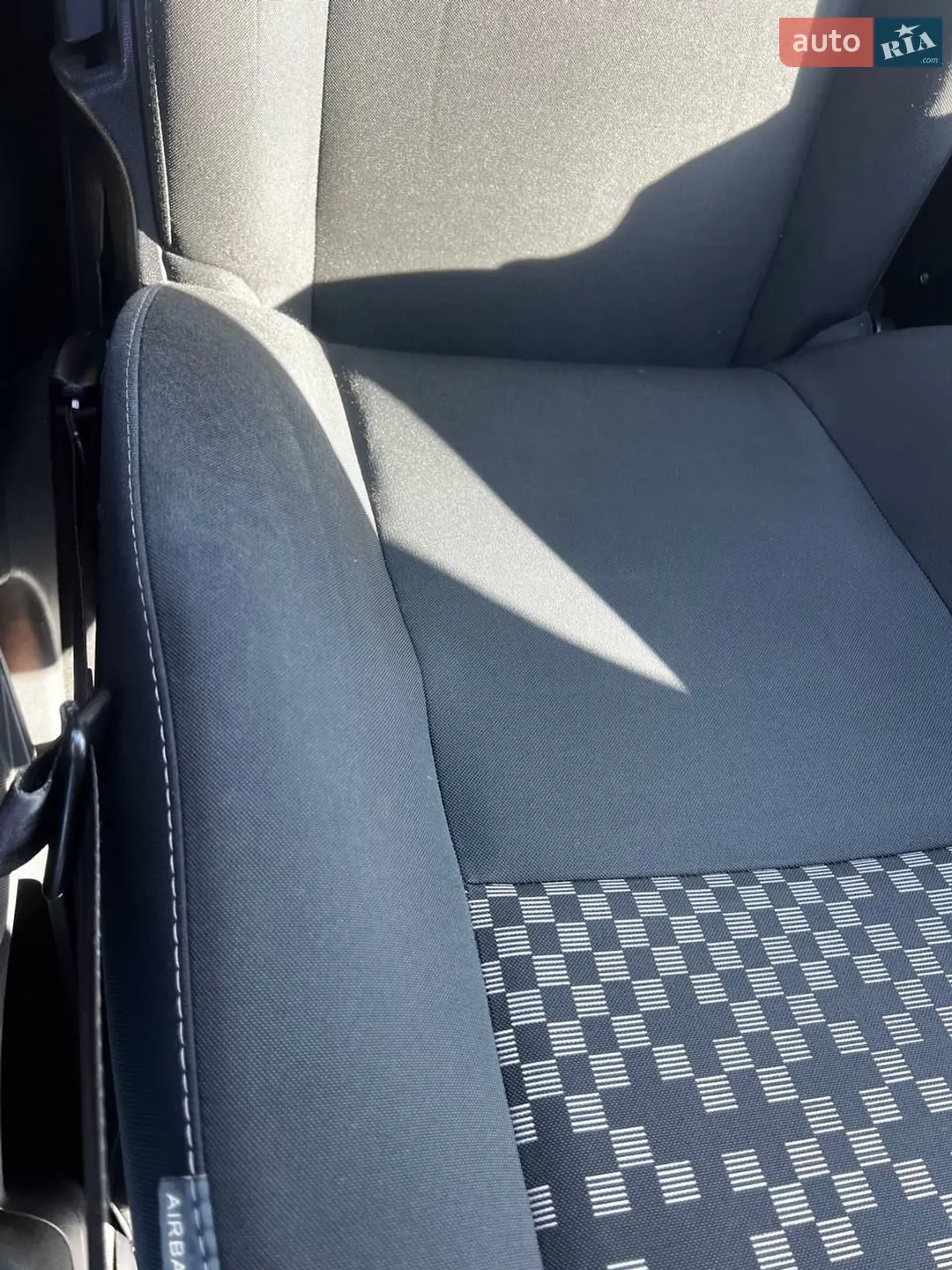 2012 Renault Megane - мініатюра 27