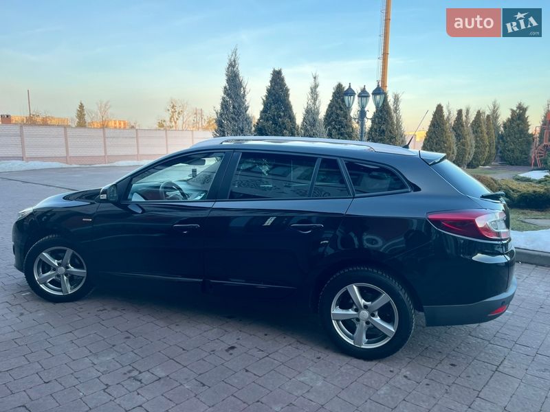 Универсал Renault Megane 2015 в Стрые