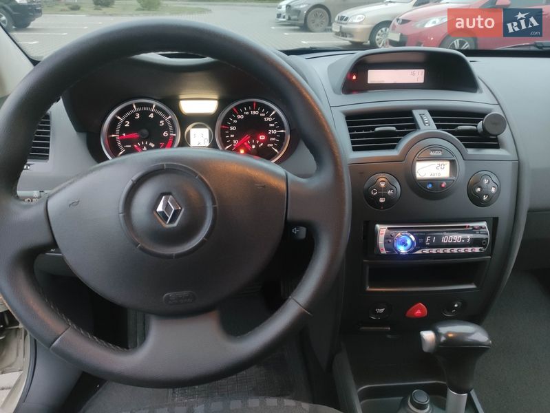 Хэтчбек Renault Megane 2006 в Луцке