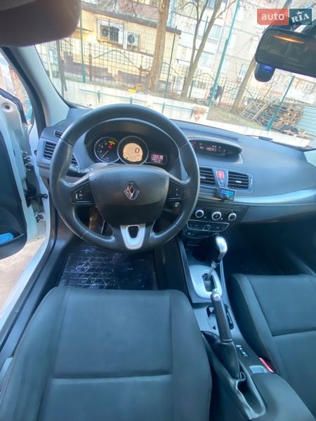 Универсал Renault Megane 2010 в Запорожье фото 7 Универсал Renault Megane 2010 в Запорожье