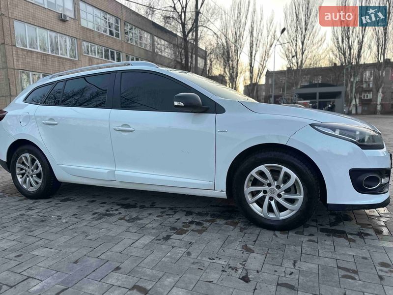 Универсал Renault Megane 2015 в Кривом Роге фото 5 Универсал Renault Megane 2015 в Кривом Роге