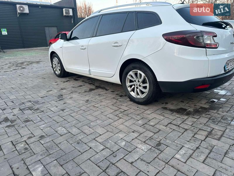 Универсал Renault Megane 2015 в Кривом Роге фото 18 Универсал Renault Megane 2015 в Кривом Роге