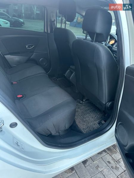 Универсал Renault Megane 2015 в Кривом Роге фото 25 Универсал Renault Megane 2015 в Кривом Роге