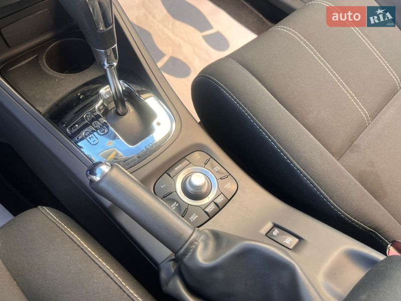 Универсал Renault Megane 2015 в Луцке фото 6 Универсал Renault Megane 2015 в Луцке