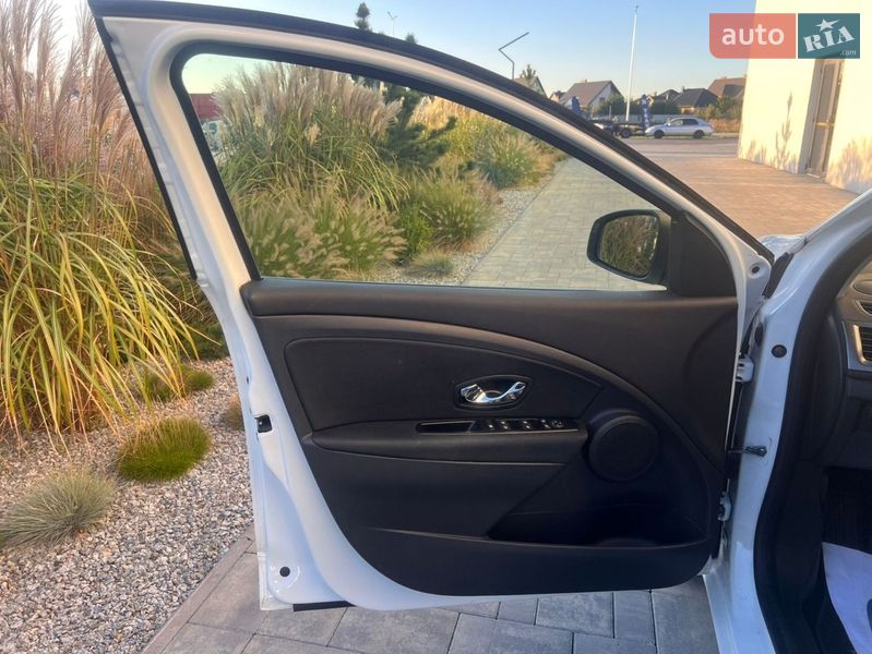 Универсал Renault Megane 2015 в Луцке фото 14 Универсал Renault Megane 2015 в Луцке