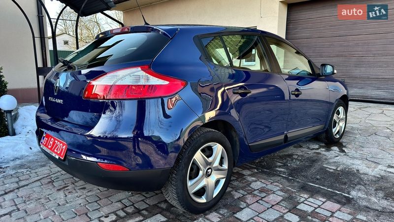 Хэтчбек Renault Megane 2012 в Хороле фото 9 Хэтчбек Renault Megane 2012 в Хороле