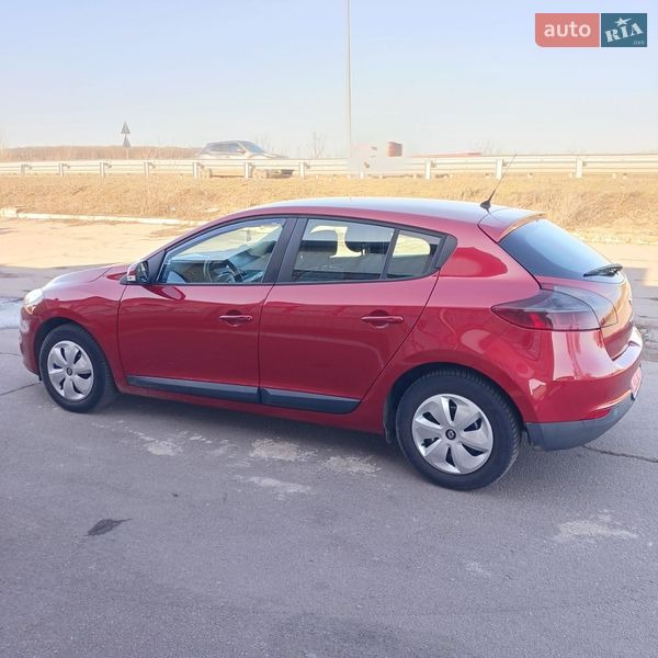 Хэтчбек Renault Megane 2009 в Хороле