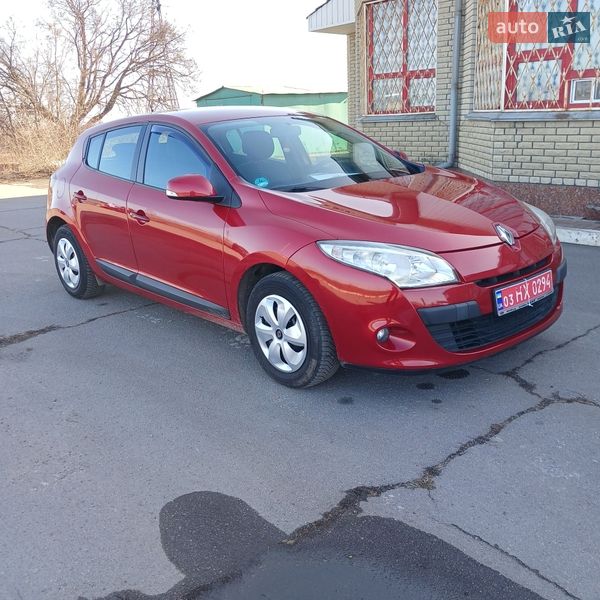 Хэтчбек Renault Megane 2009 в Хороле