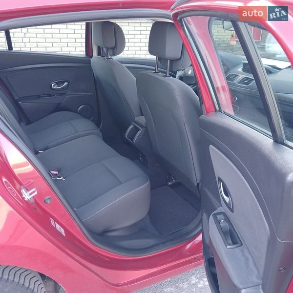 Хэтчбек Renault Megane 2009 в Хороле