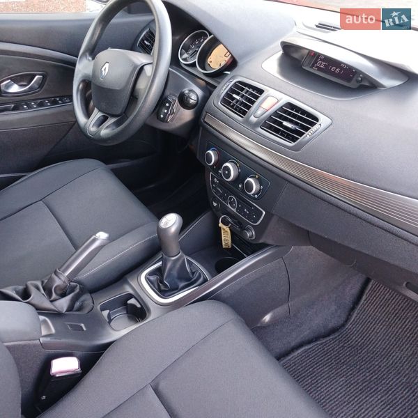 Хэтчбек Renault Megane 2009 в Хороле