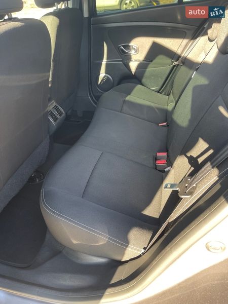 Хэтчбек Renault Megane 2015 в Черновцах