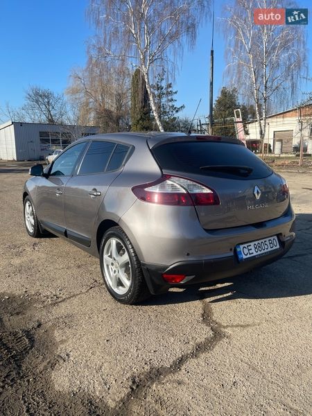 Хэтчбек Renault Megane 2015 в Черновцах