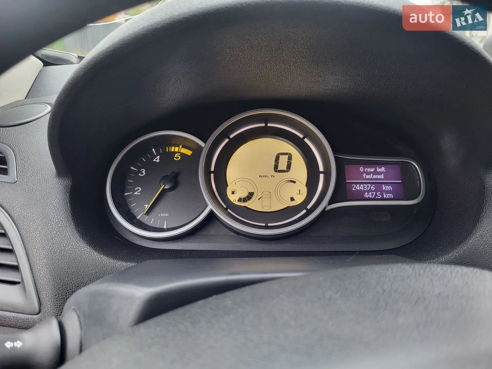 2010 Renault Megane - мініатюра 14