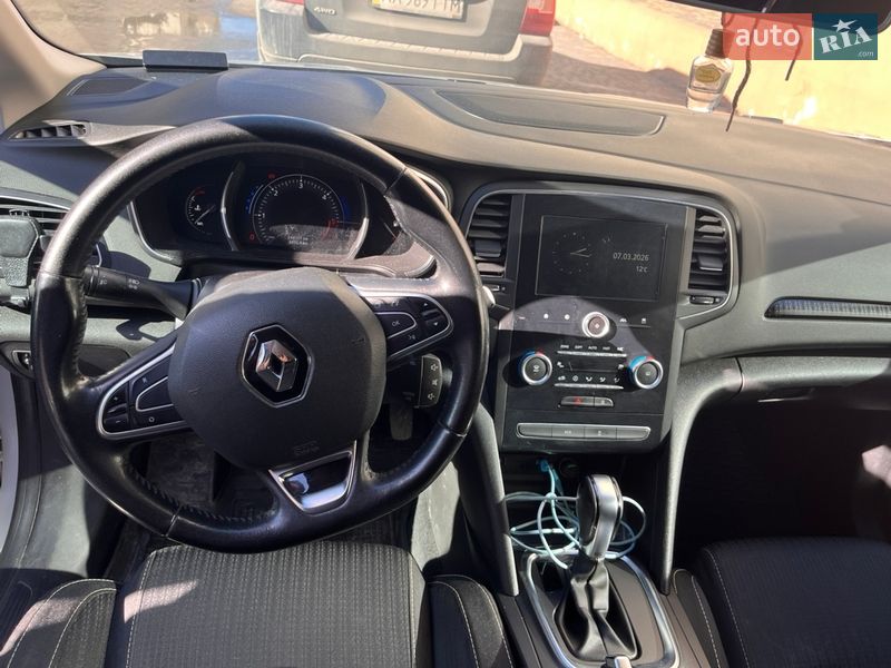 Хэтчбек Renault Megane 2016 в Киеве