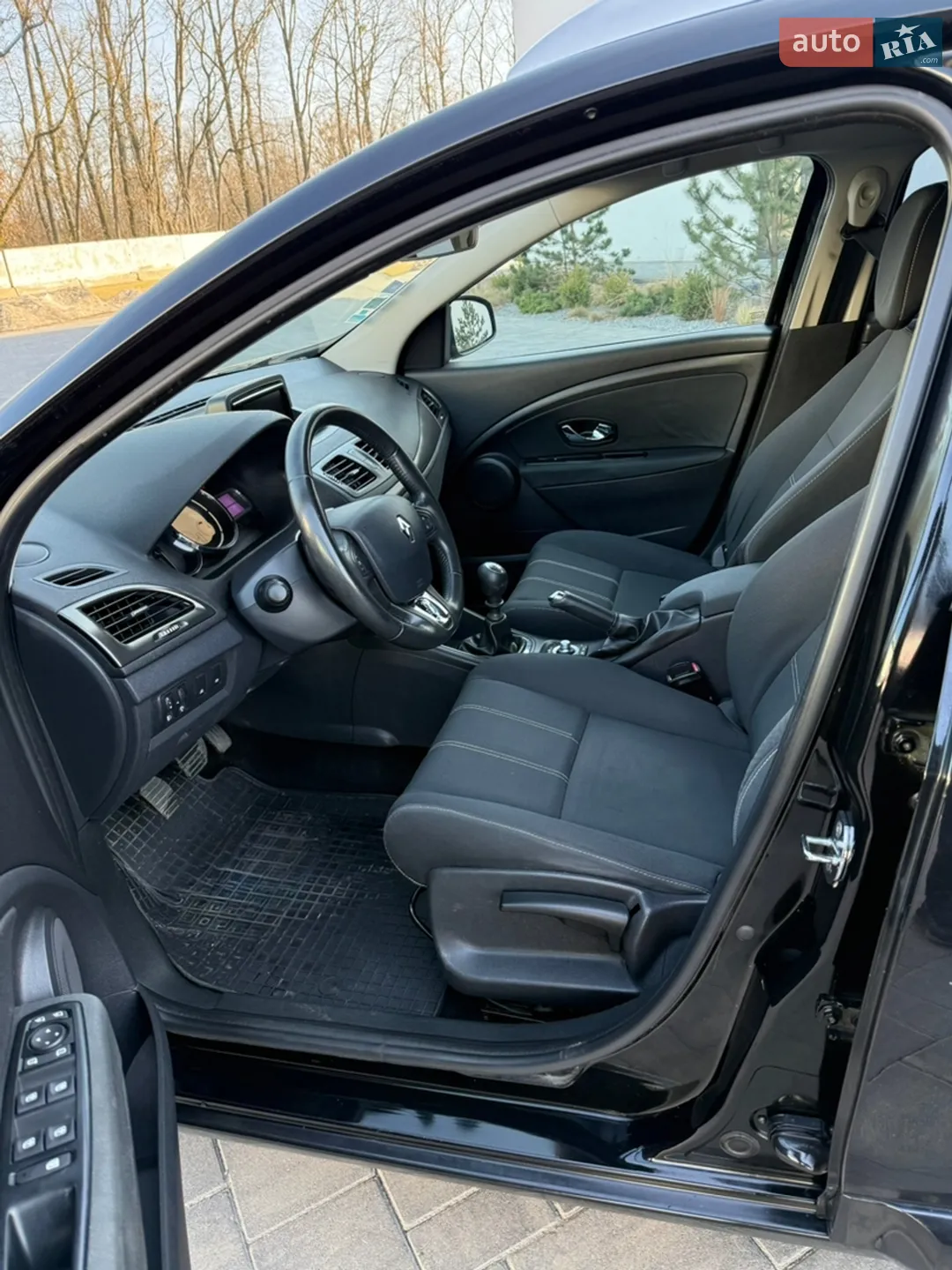 2014 Renault Megane - мініатюра 9