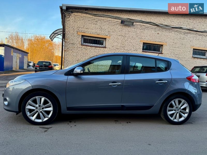 Хэтчбек Renault Megane 2010 в Ровно