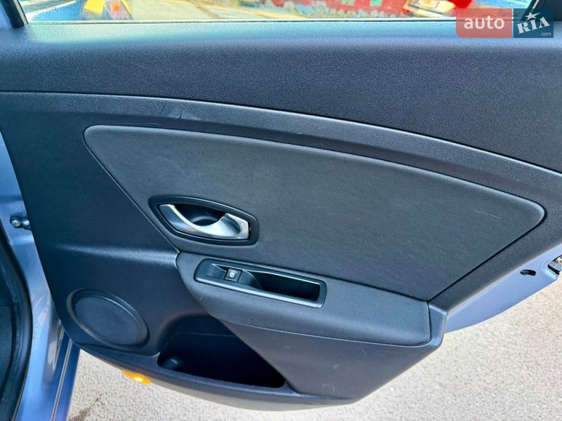 Хэтчбек Renault Megane 2010 в Ровно