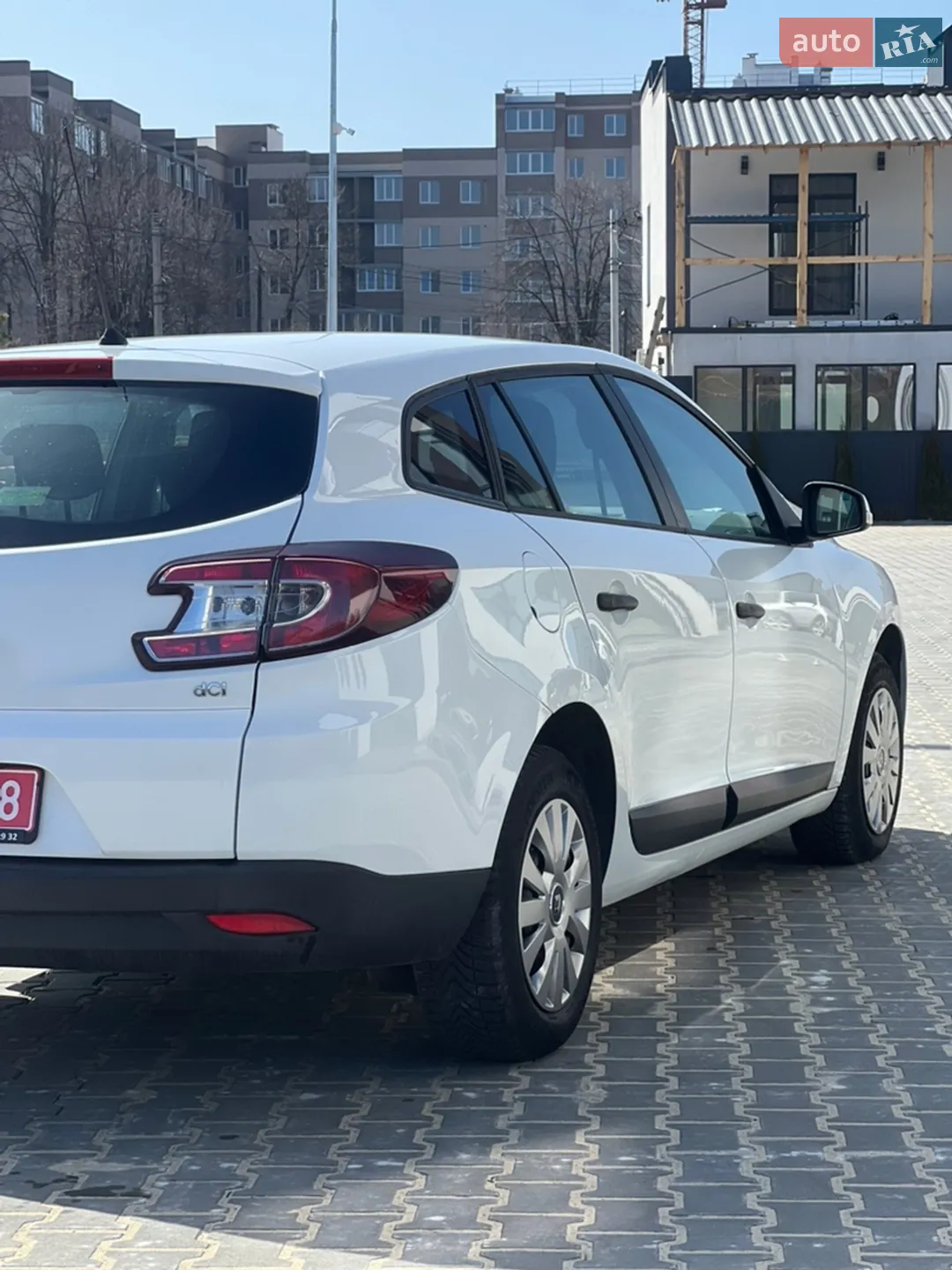 2010 Renault Megane - мініатюра 8