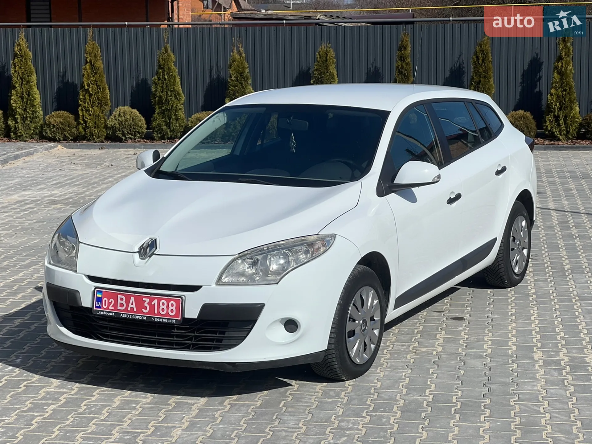 2010 Renault Megane - мініатюра 13