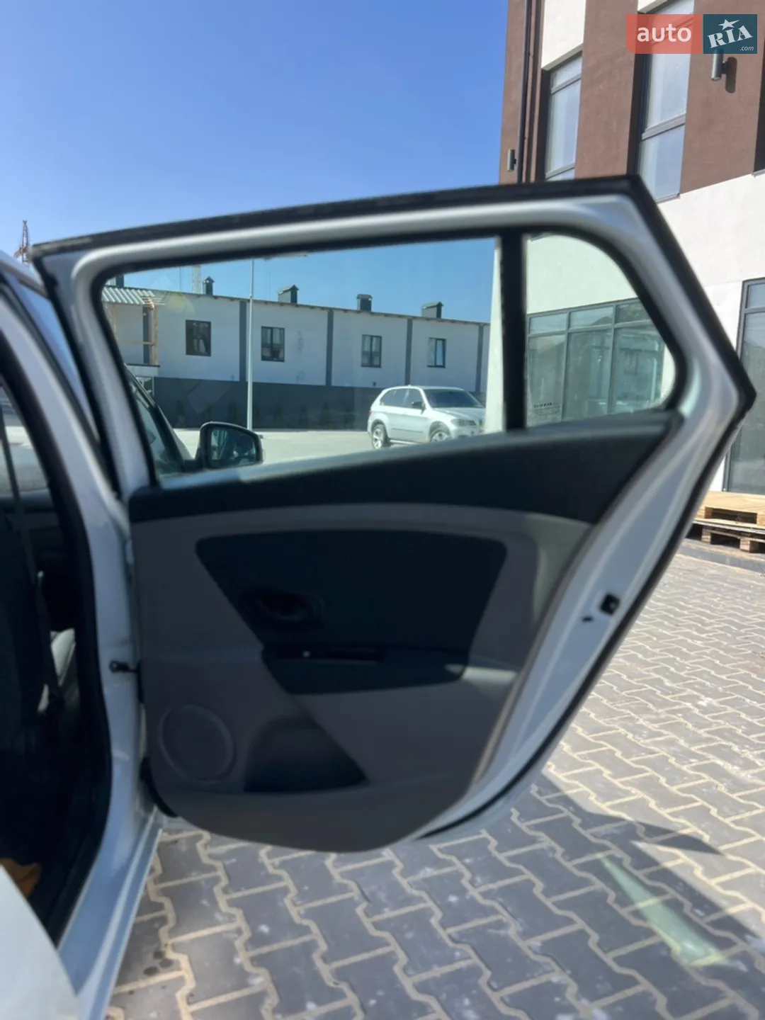 2010 Renault Megane - мініатюра 31