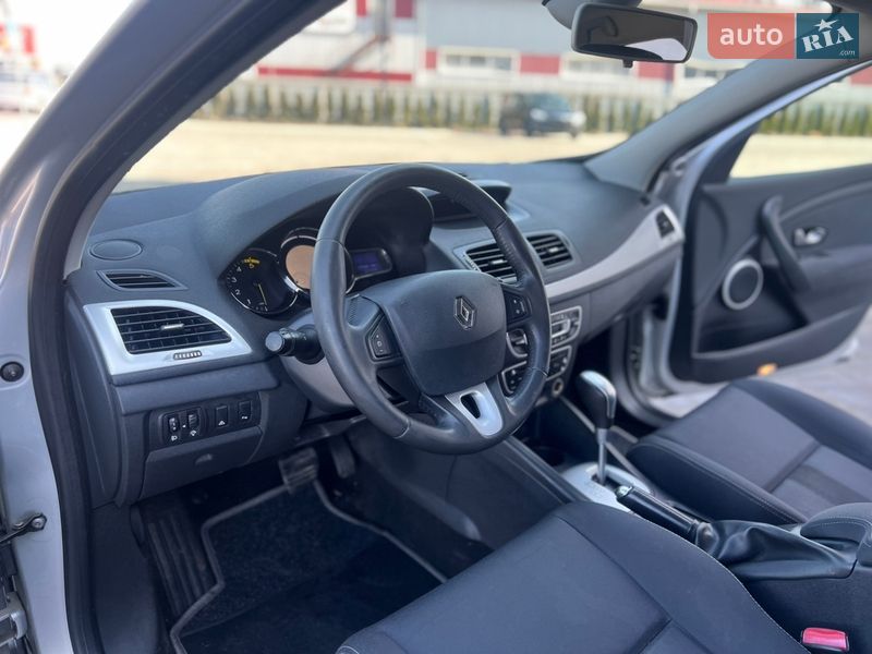 Хэтчбек Renault Megane 2010 в Луцке