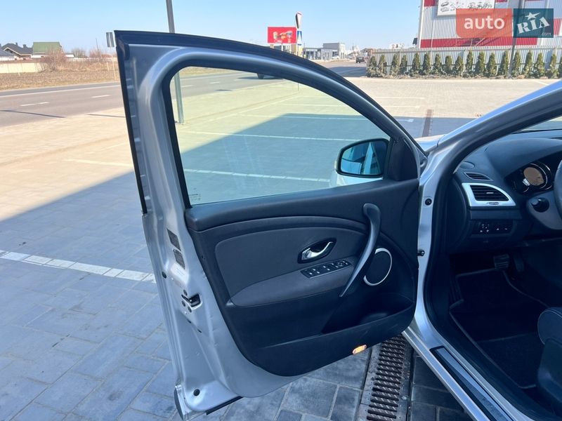 Хэтчбек Renault Megane 2010 в Луцке