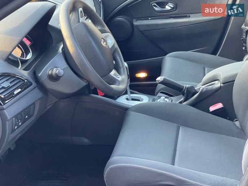Універсал Renault Megane 2011 в Івано-Франківську