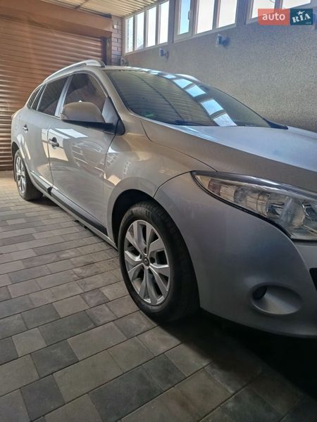 Renault Megane 2011 Renault Megane 2011