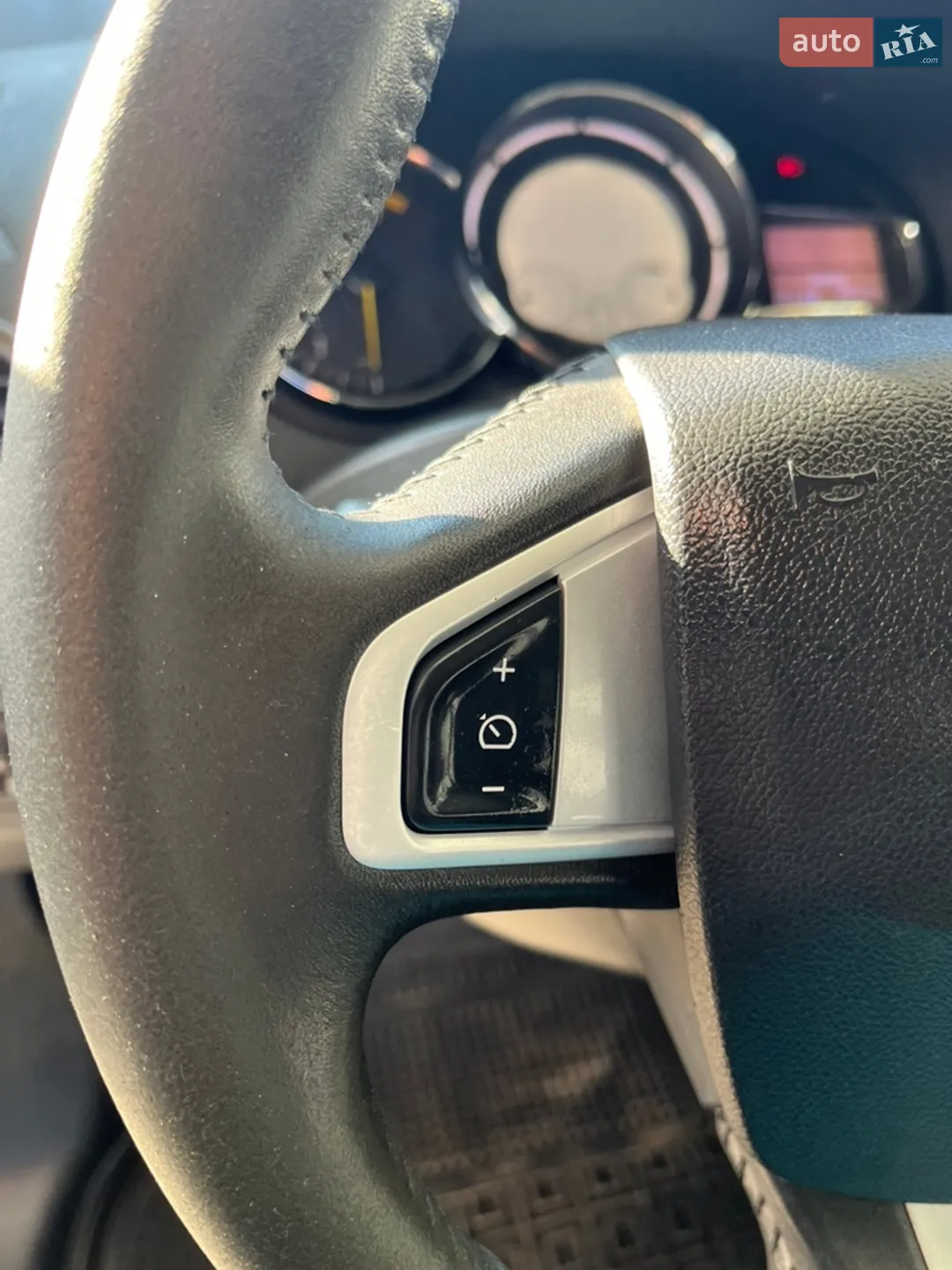 2012 Renault Megane - мініатюра 46