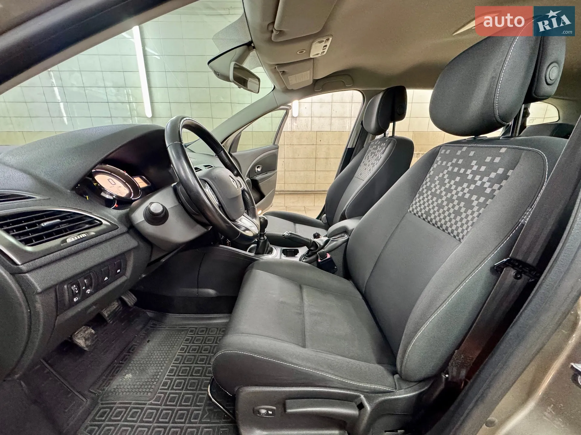 2012 Renault Megane - мініатюра 20