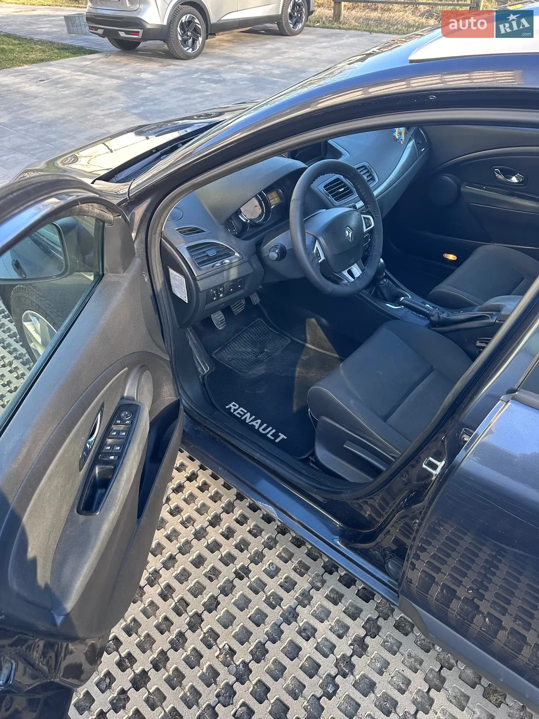 2012 Renault Megane - мініатюра 13