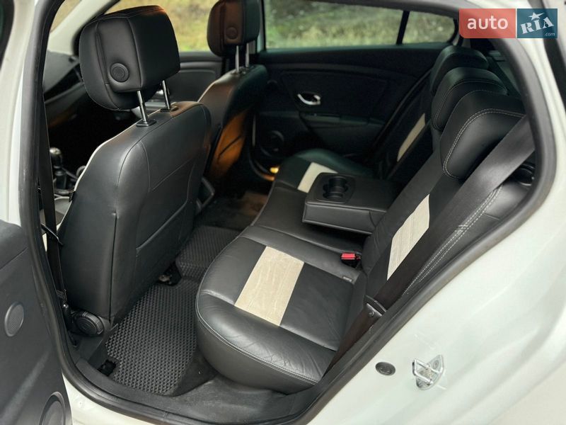 Універсал Renault Megane 2012 в Дніпрі