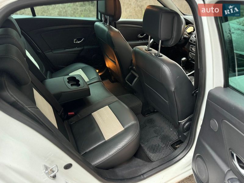 Універсал Renault Megane 2012 в Дніпрі