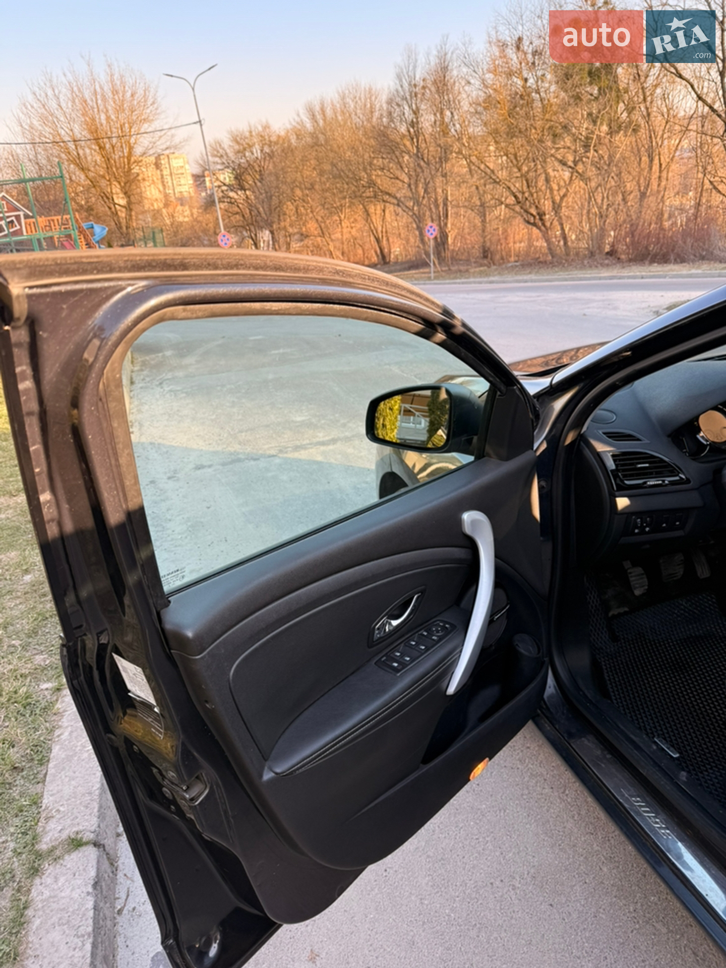 2012 Renault Megane - мініатюра 16