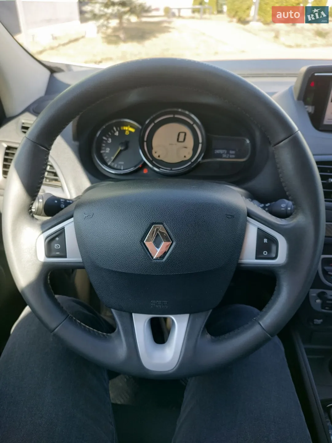 2012 Renault Megane - мініатюра 23