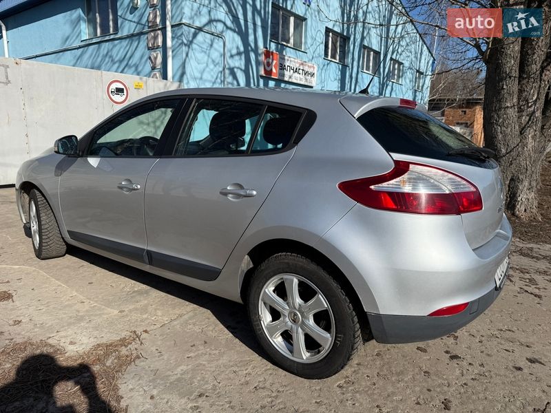 Хэтчбек Renault Megane 2011 в Киеве