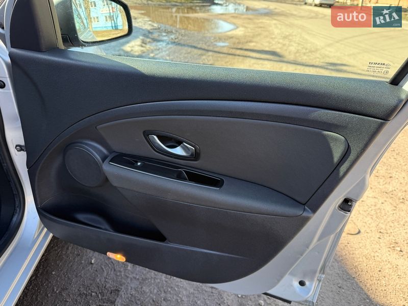 Хэтчбек Renault Megane 2011 в Киеве